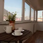Cozy In *