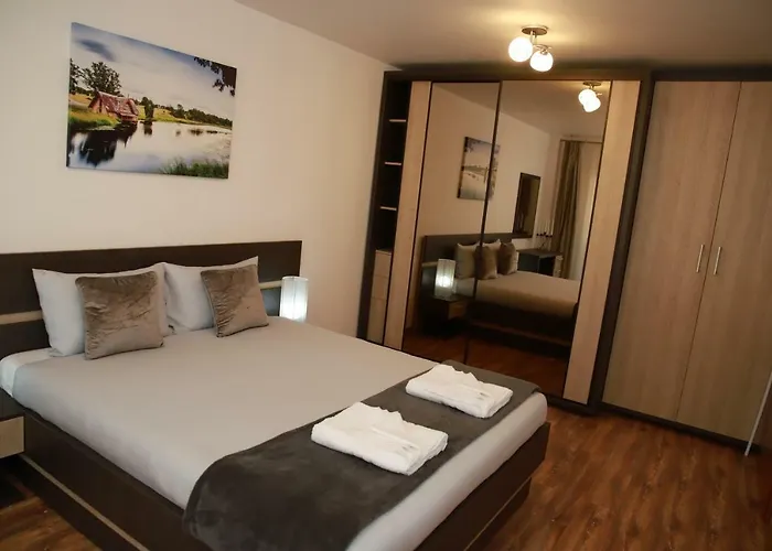 Апартаменты Cozy In Брашов